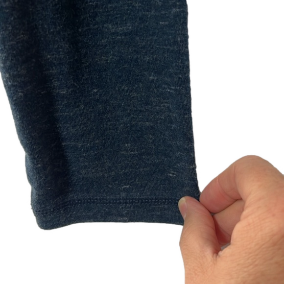 Women’s Eddie Bauer Navy long sleeve cardigan size‎ 2XL comfy warm - Picture 3 of 5